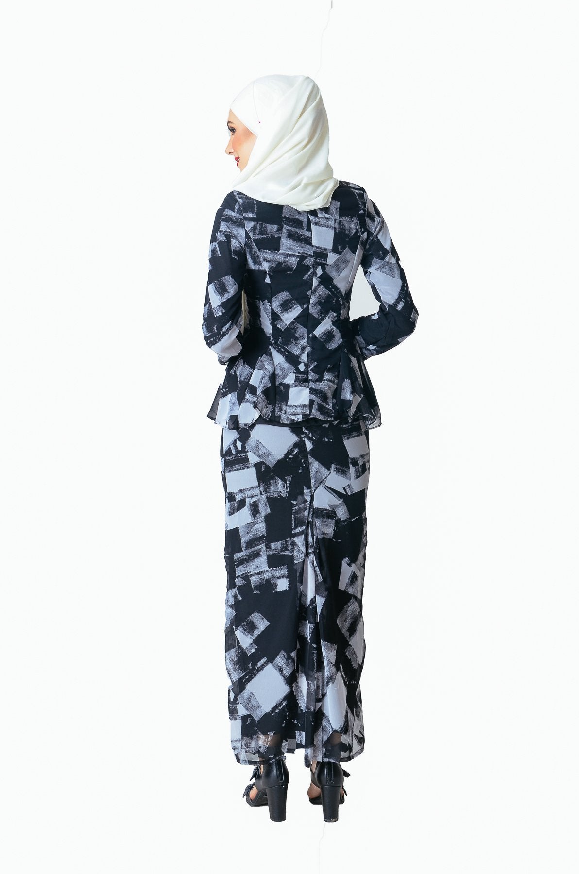 Beloved and Beyond Baju Kurung Moden